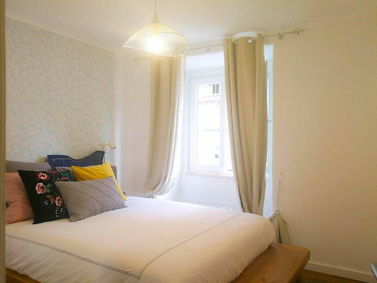 Gorgeous Bairro Alto Apartment Lisbon Bagian luar foto