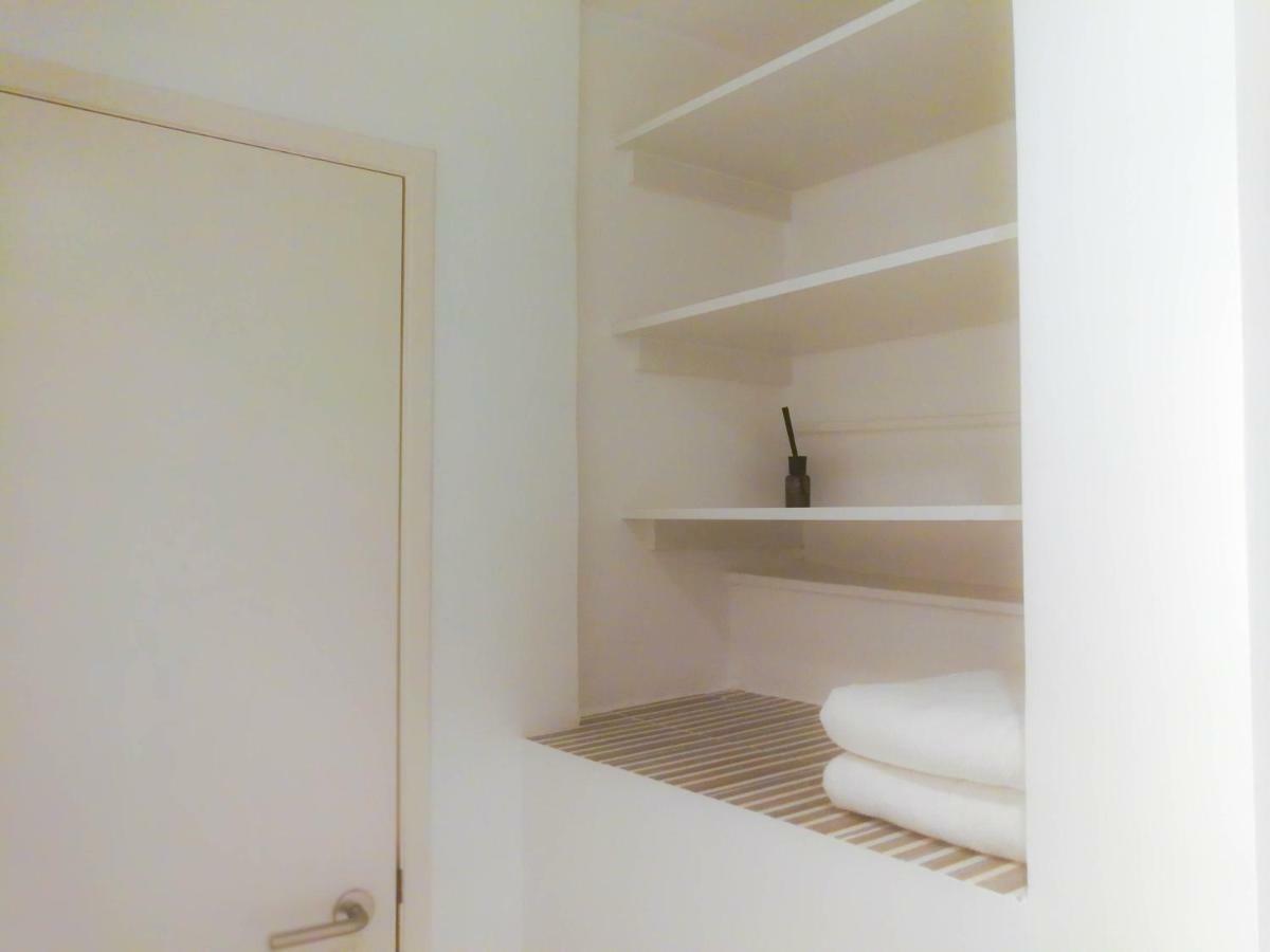 Gorgeous Bairro Alto Apartment Lisbon Bagian luar foto